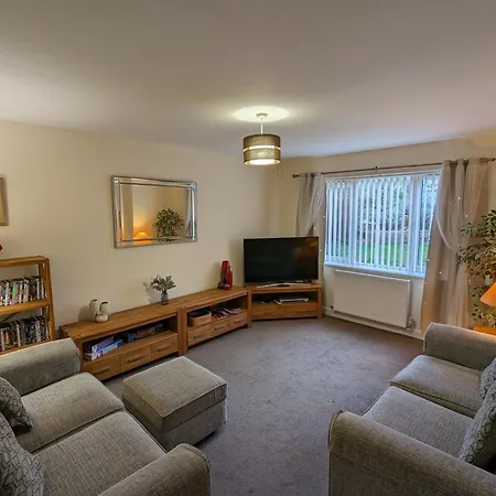 Orchard House * Скарборо